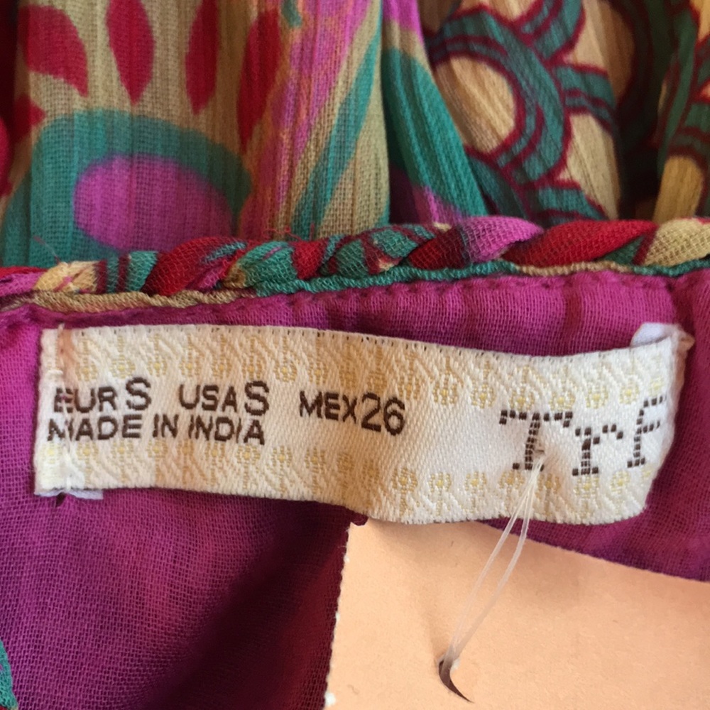 New Multicolored, Multi-Patterned Maxi \ Small * - image 4